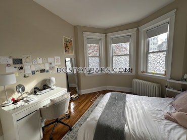 Boston - 2 Beds, 1 Baths