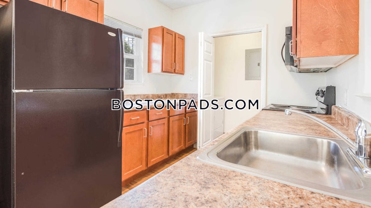 Littles Brook Ct, Burlington