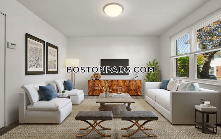 Blue Ledge Dr., Boston