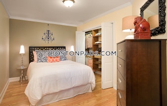 Chapel St. Brookline