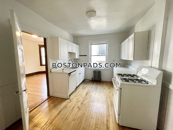cambridge-apartment-for-rent-3-bedrooms-1-bath-central-squarecambridgeport-3850-8015461 
