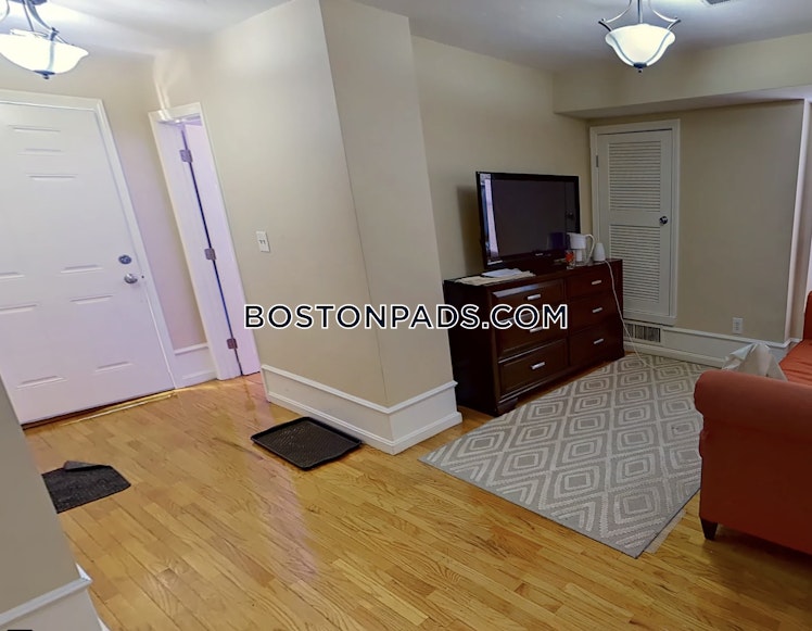 Shawmut Ave., Boston