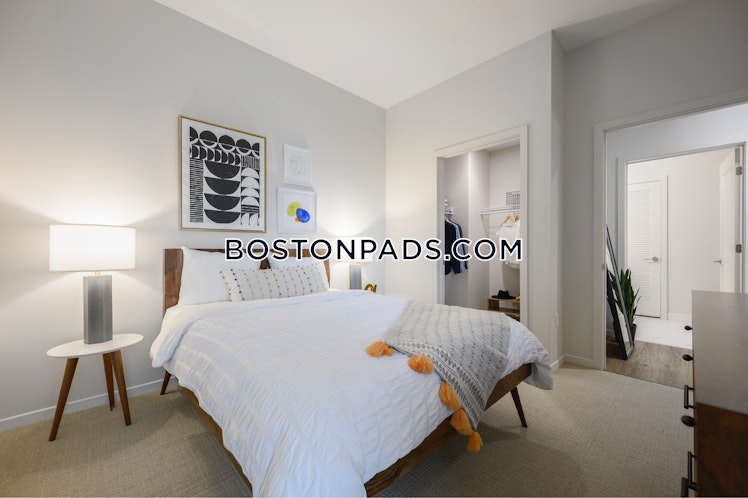 Hood Park Dr., Boston