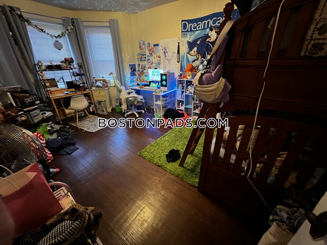 Boston - $5,200+ /mo