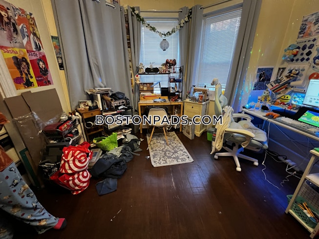 Boston - $5,200+ /mo
