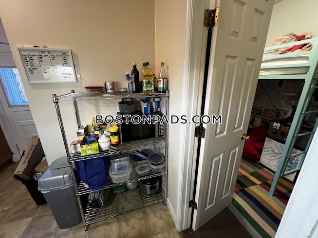 Boston - $5,200+ /mo