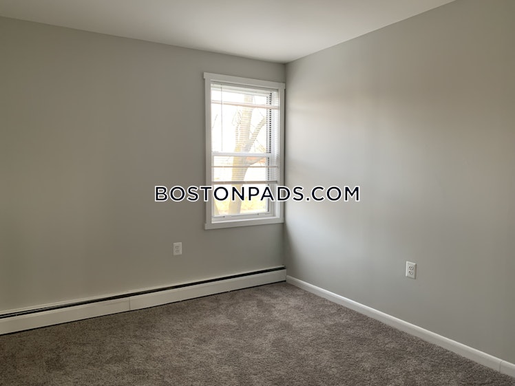 Bronsdon St., Boston