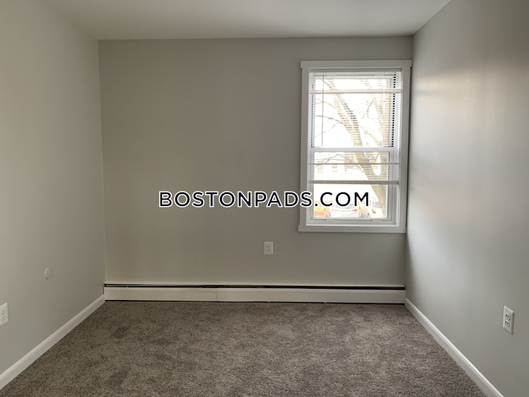 Bronsdon St., Boston