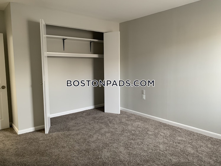 Bronsdon St., Boston