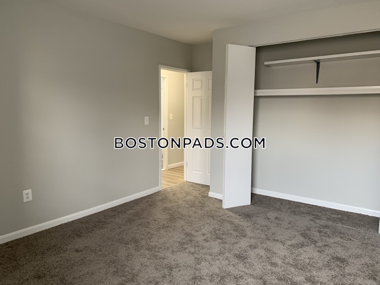 Bronsdon St., Boston