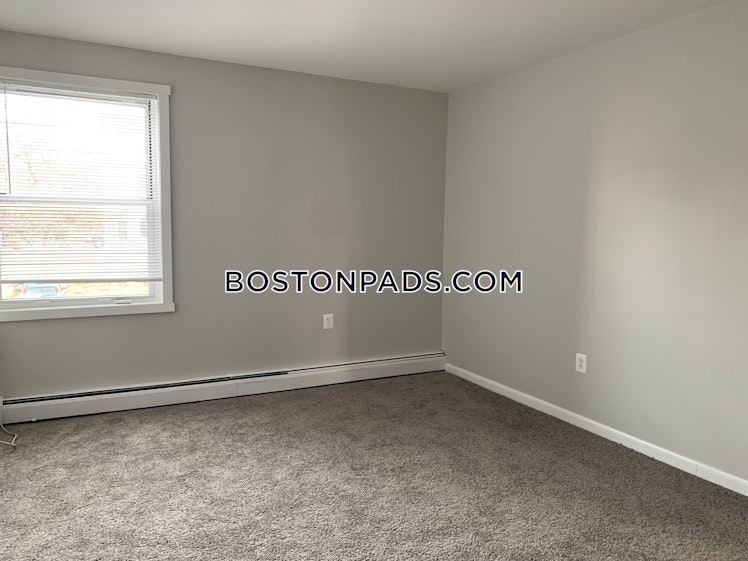 Bronsdon St., Boston