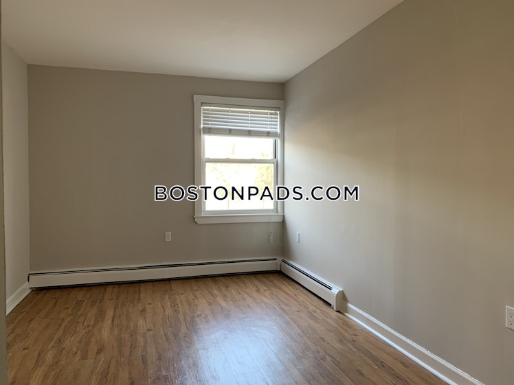 Bronsdon St., Boston