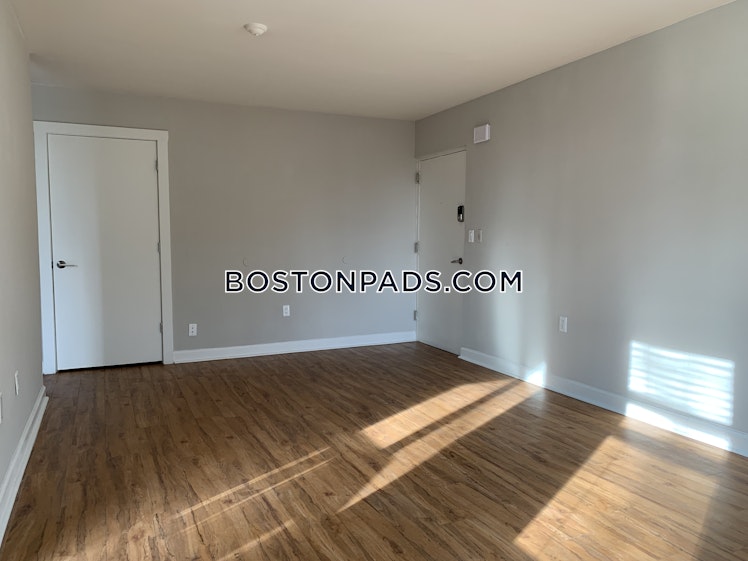 Bronsdon St., Boston