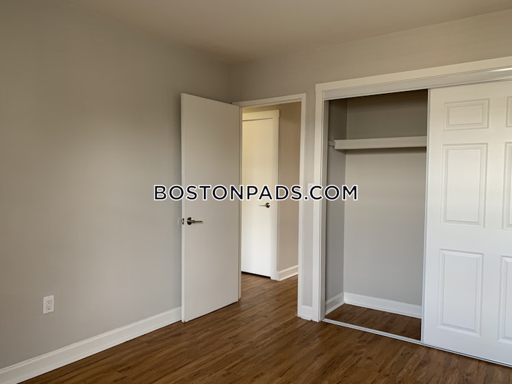 Bronsdon St., Boston