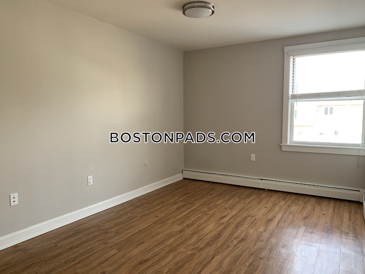 Bronsdon St., Boston