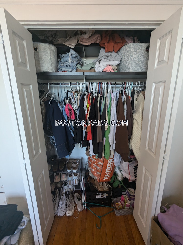 Sutherland Rd., Boston