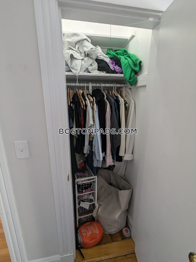 Sutherland Rd., Boston