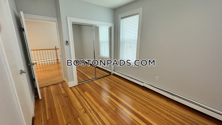 Farrington Ave., Boston