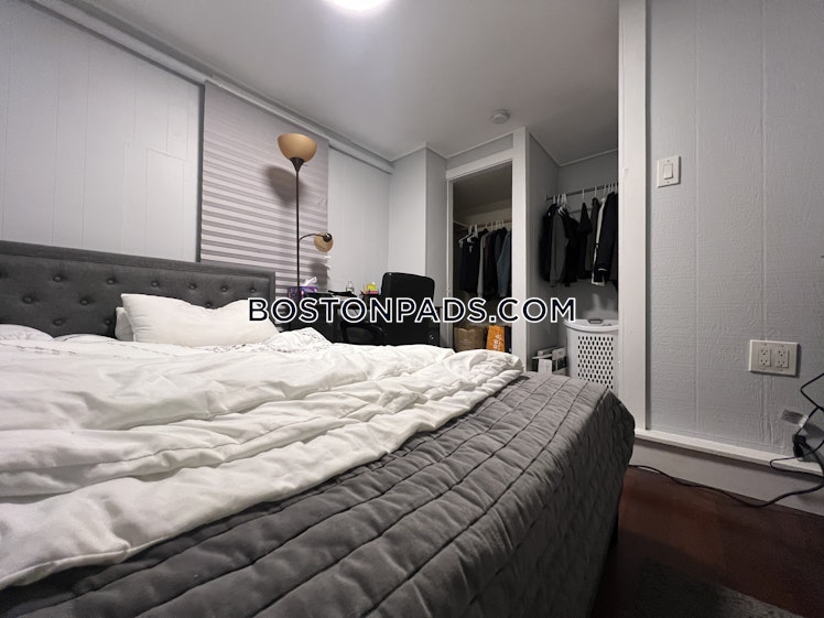 Farrington Ave., Boston