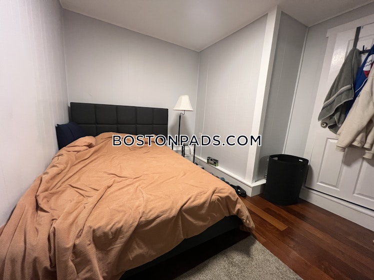 Farrington Ave., Boston