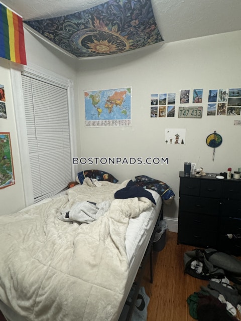 Hillside St. Boston photo 11