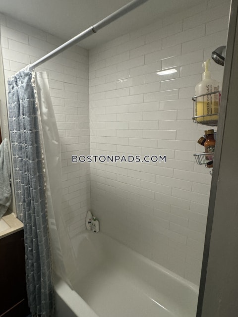 Hillside St. Boston photo 19