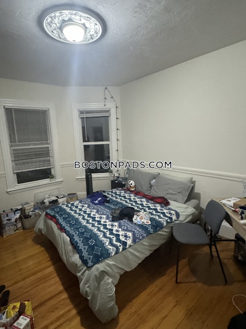 Hillside St. Boston photo 9