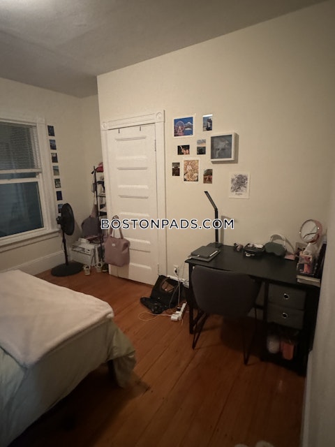 Hillside St. Boston photo 8