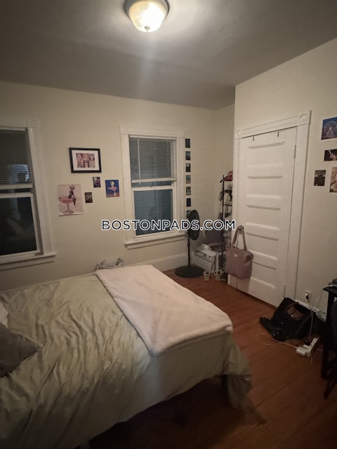 Hillside St. Boston photo 7