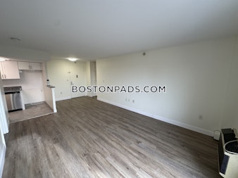 Freeman St. Brookline