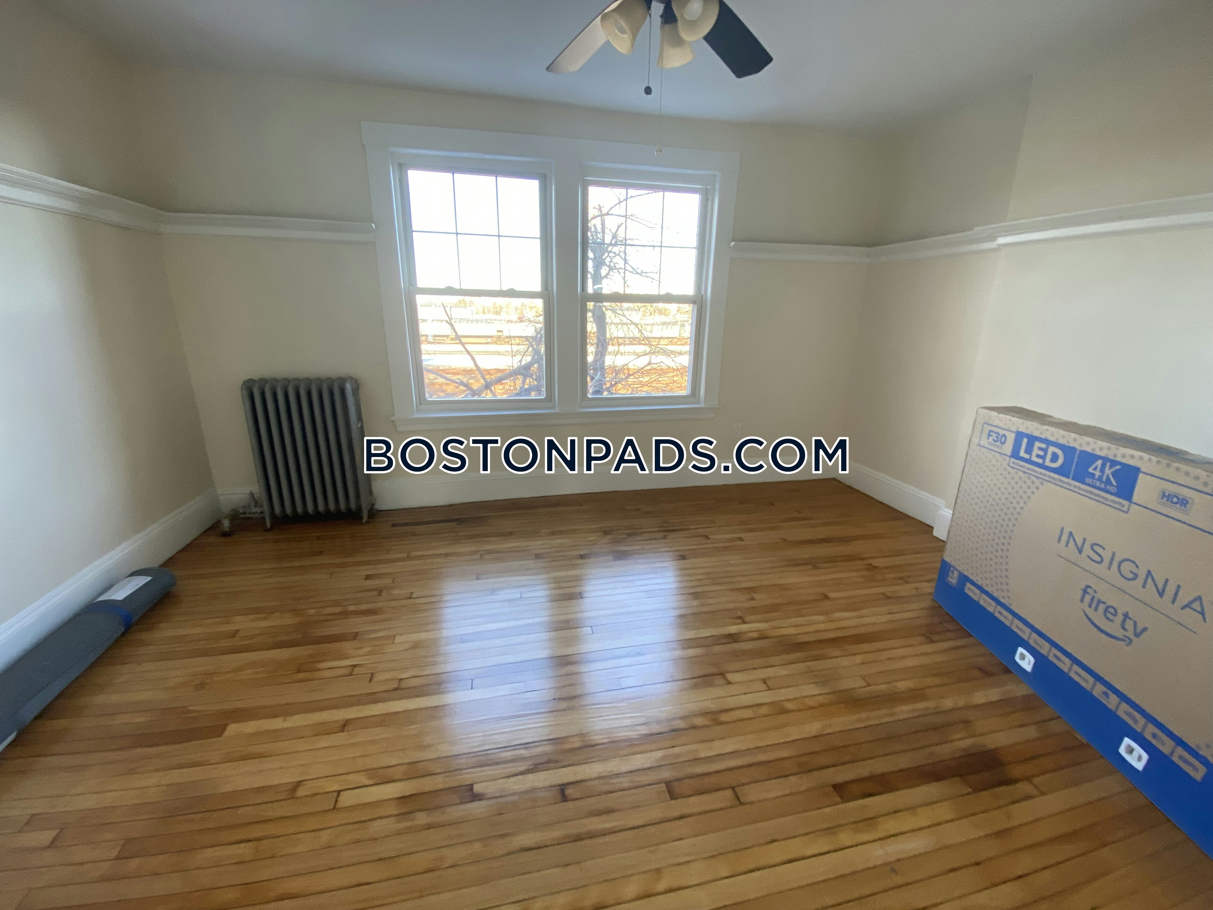 Boston - 7 Beds, 4 Baths