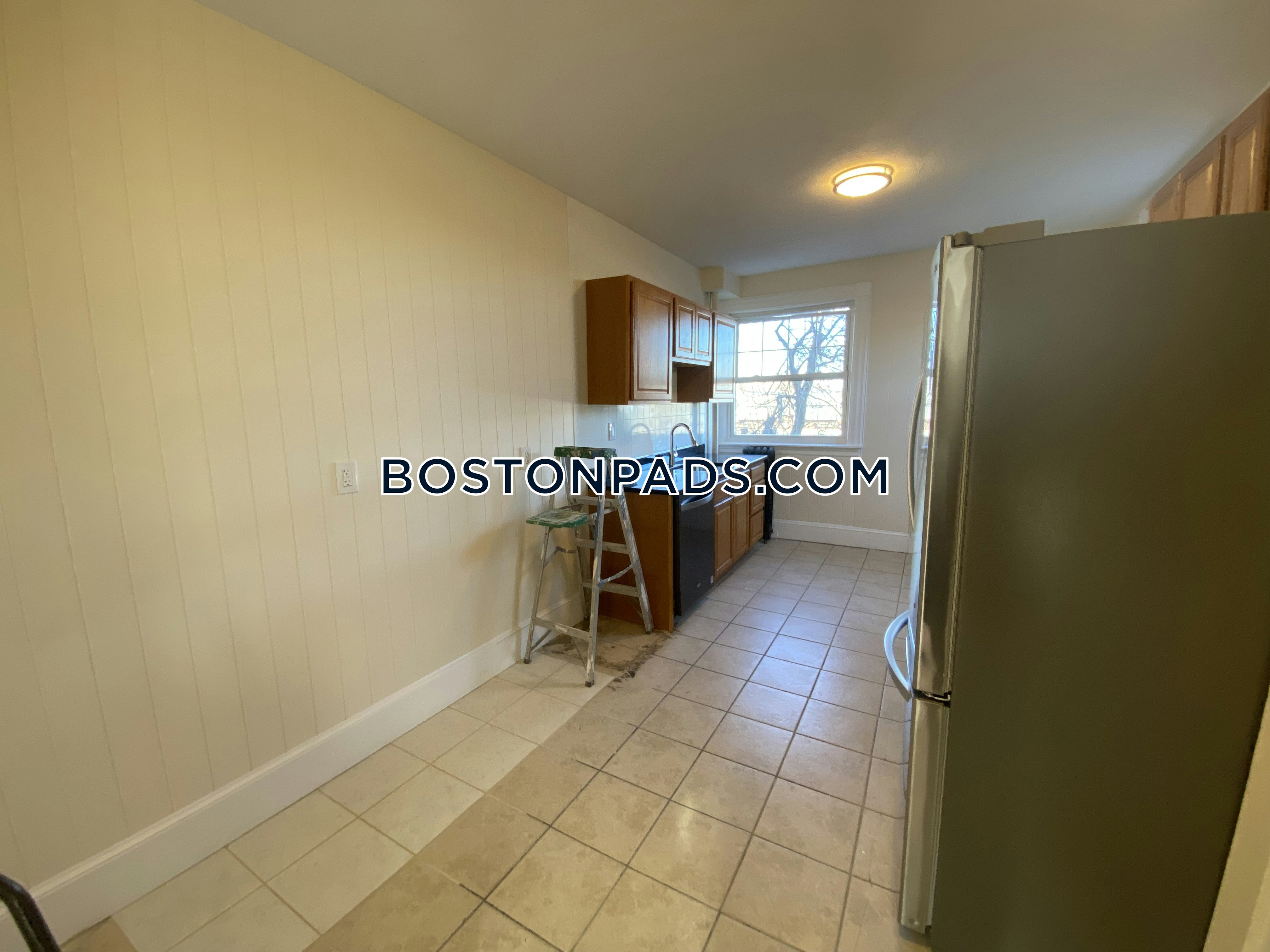 Boston - 7 Beds, 4 Baths