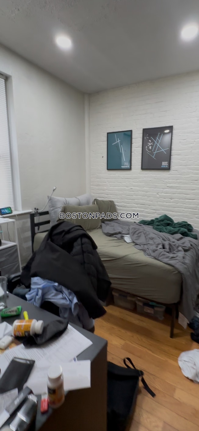Boston - $3,500+ /mo