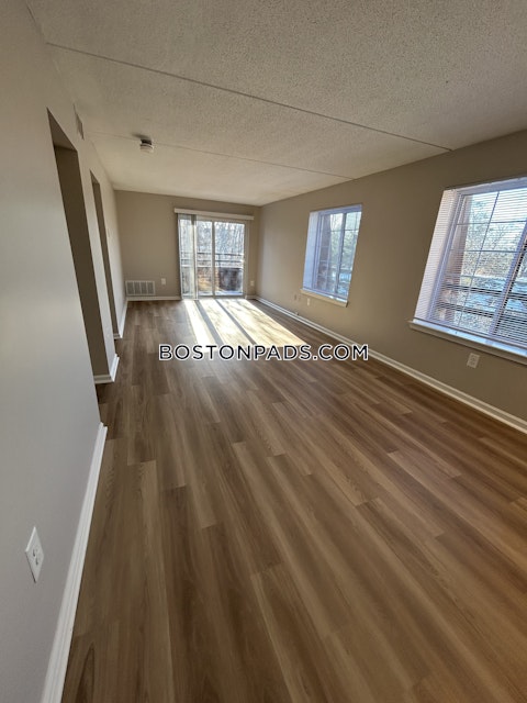 Vanage Ter. Swampscott photo 29