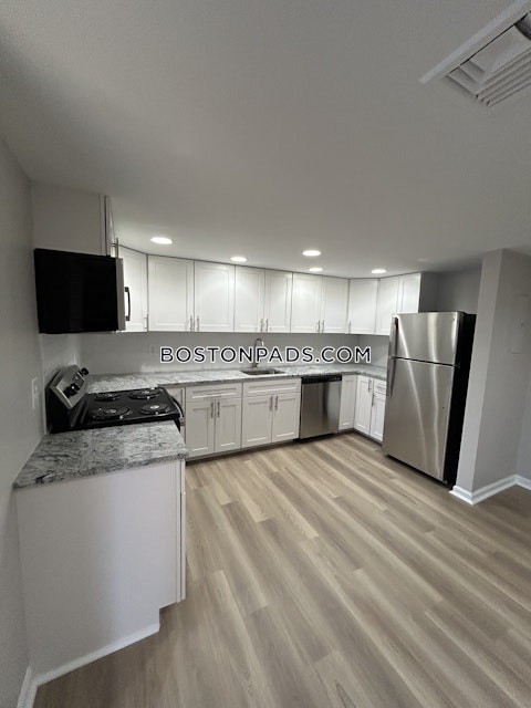 Vanage Ter. Swampscott photo 22