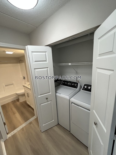 Vanage Ter. Swampscott photo 1