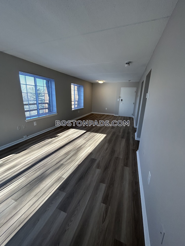 Vanage Ter., Swampscott