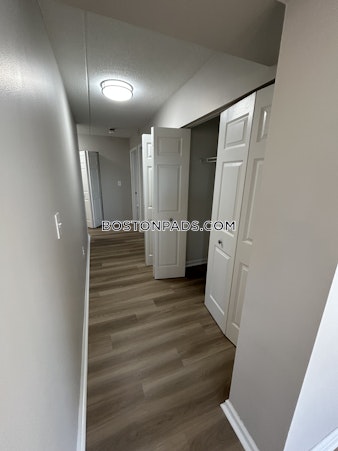 Vanage Ter. Swampscott