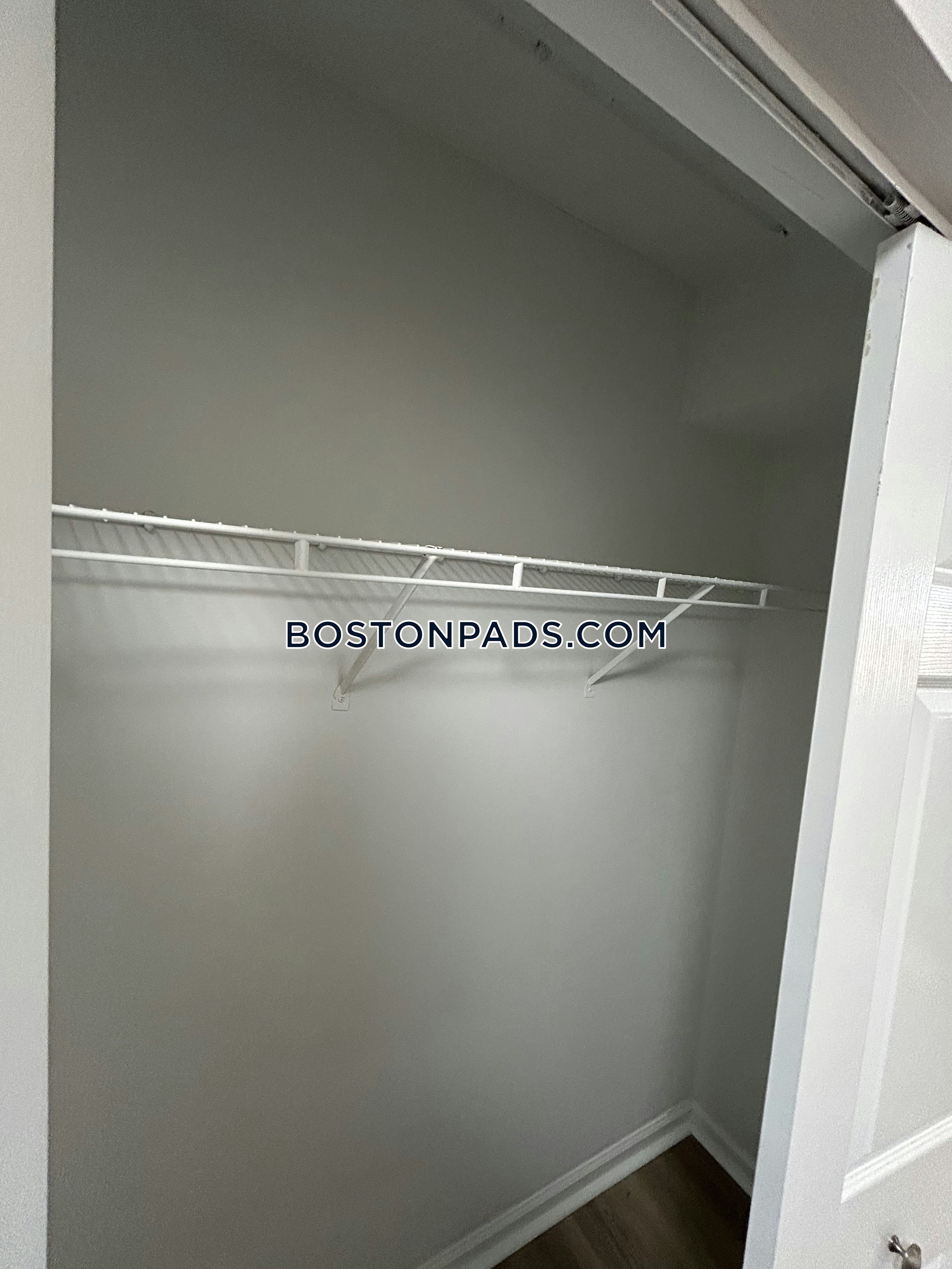 Swampscott - 2 Beds, 2 Baths