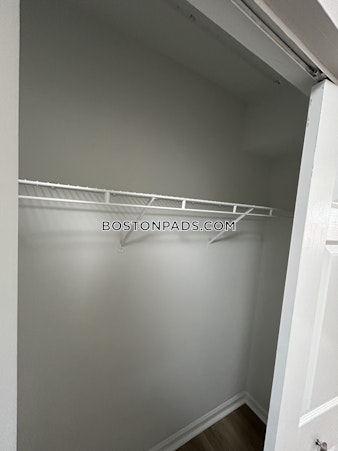 Vanage Ter. Swampscott