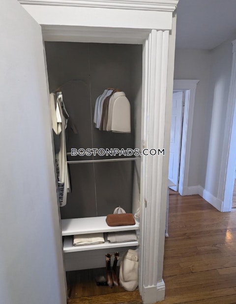 Sutherland Rd. Boston photo 37