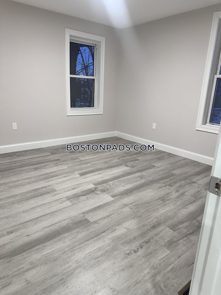 Boston - $3,950+ /month