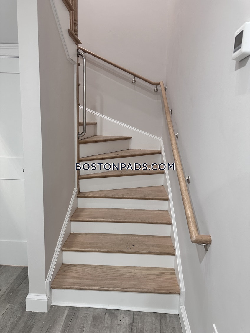 Boston - $3,950+ /month