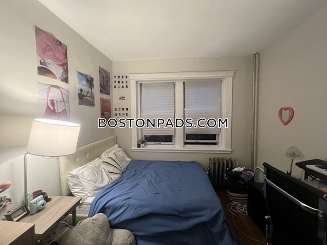 Boston - $4,100+ /mo