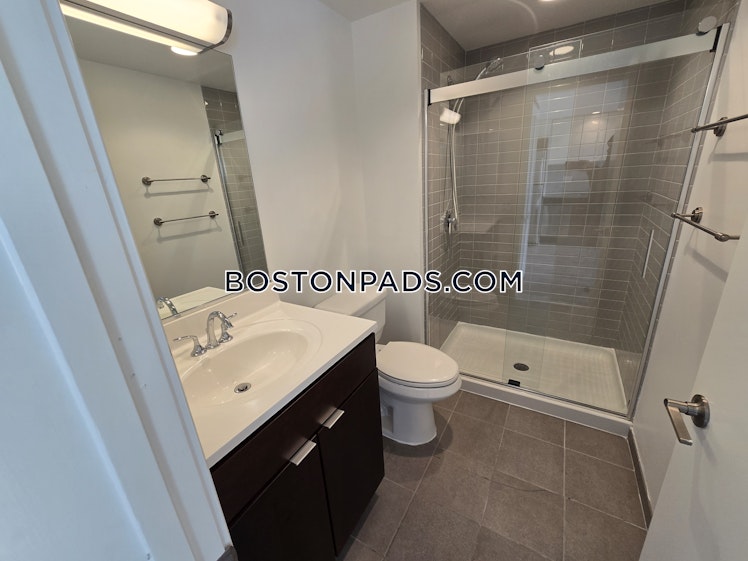 Commonwealth Ave., Boston