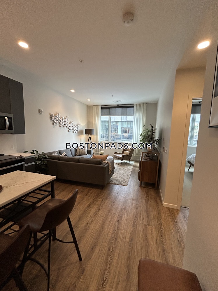 Hood Park Dr., Boston