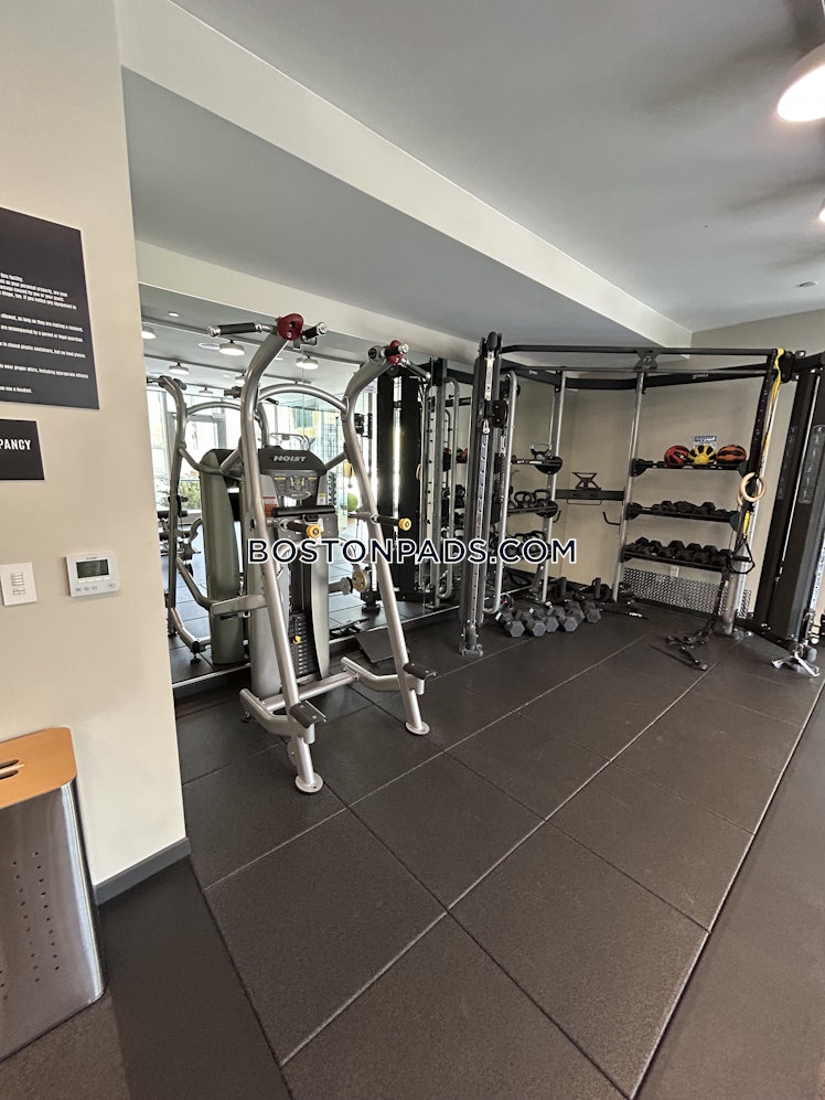 Hood Park Dr., Boston