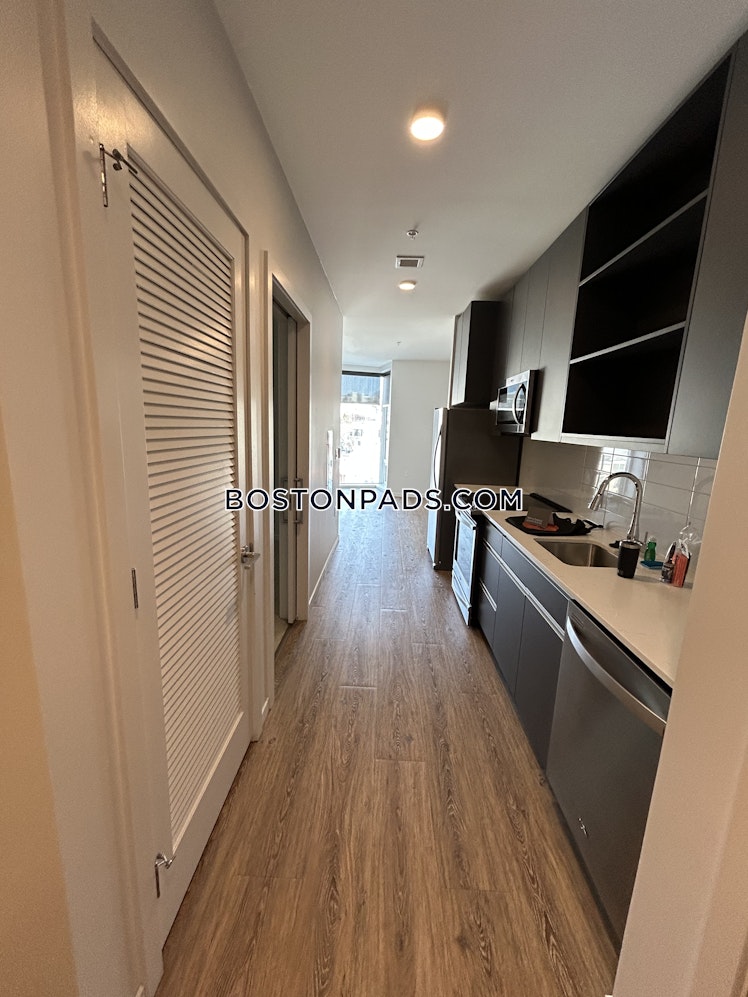 Hood Park Dr., Boston