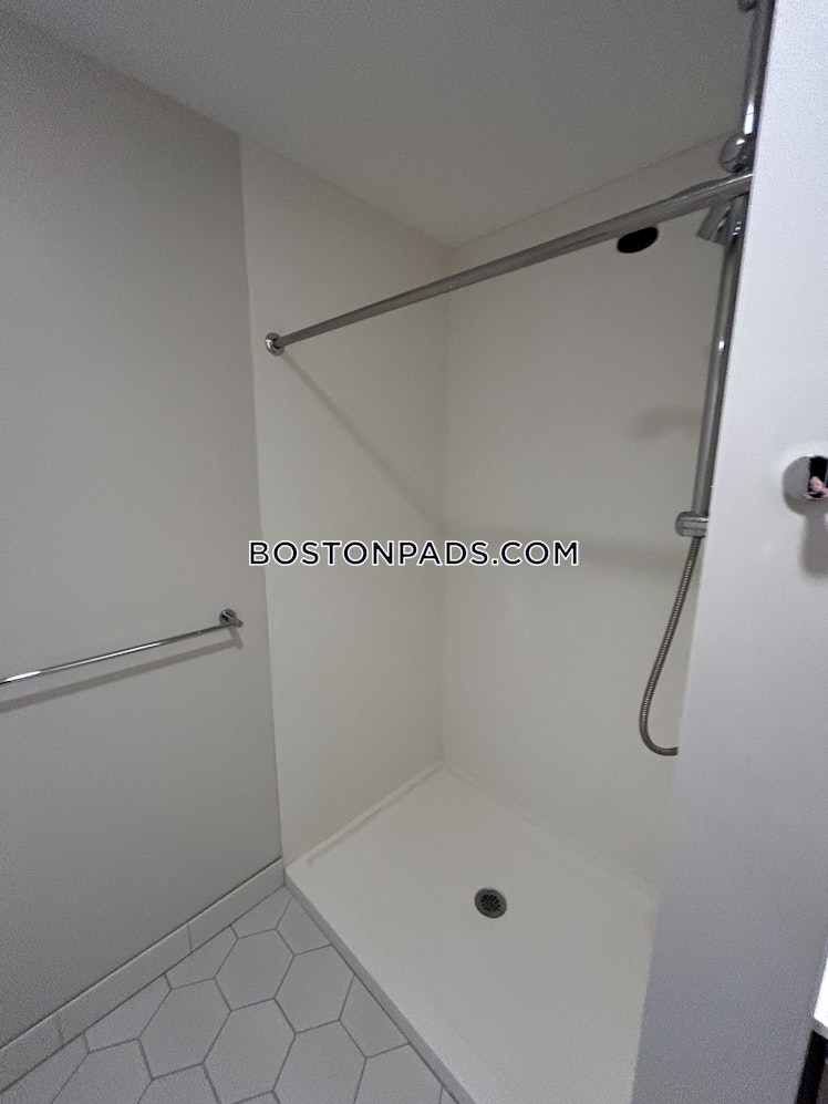 Hood Park Dr., Boston