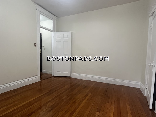 Boston - $2,150+ /mo